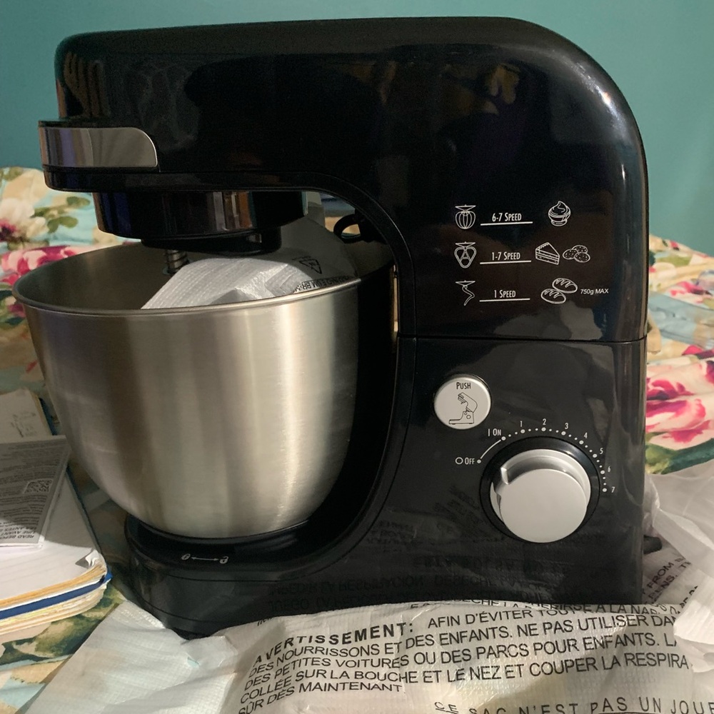 Hamilton Beach mixer new in box